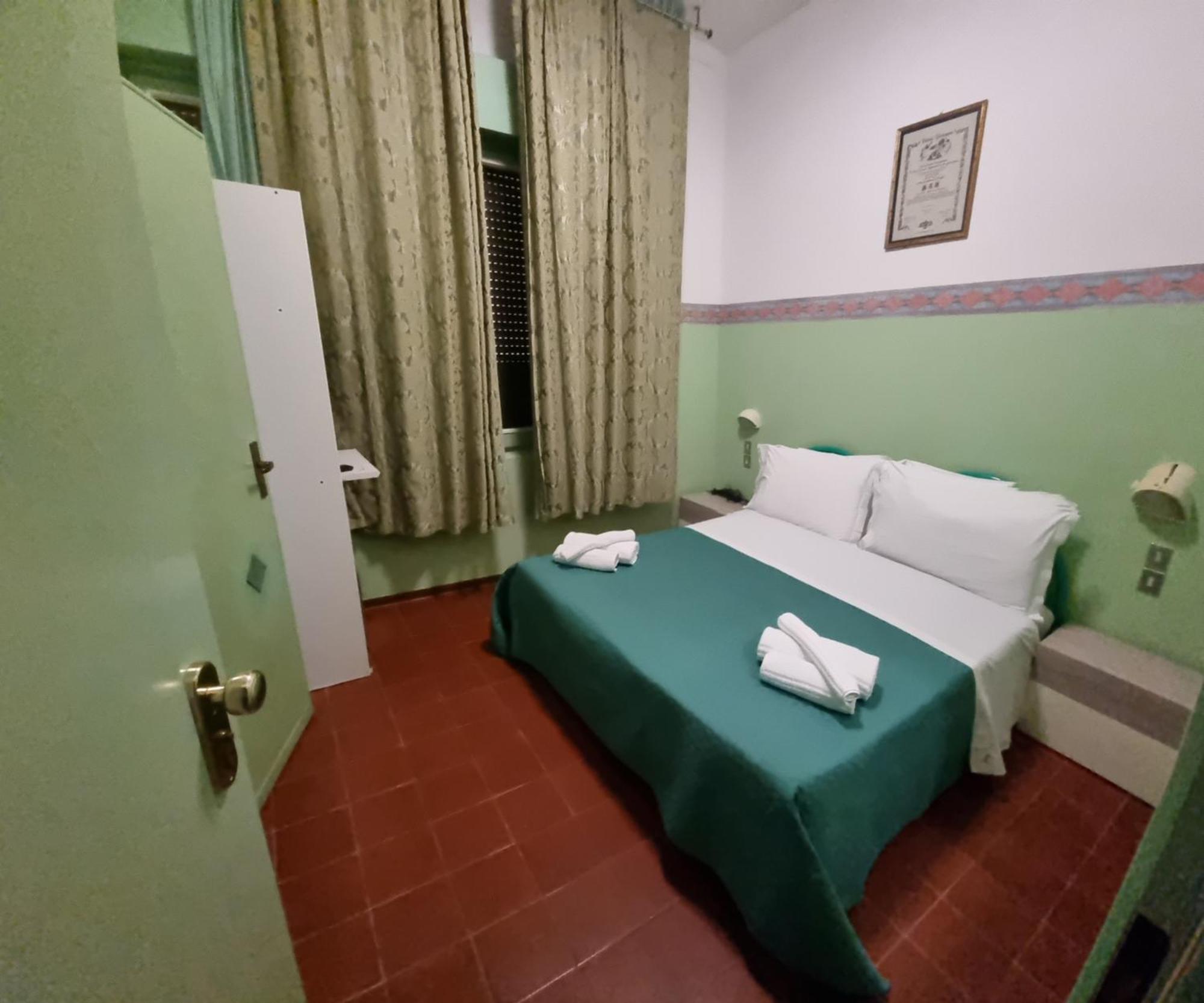 Hotel K2 Cervia 3 Stelle Sup Exterior foto
