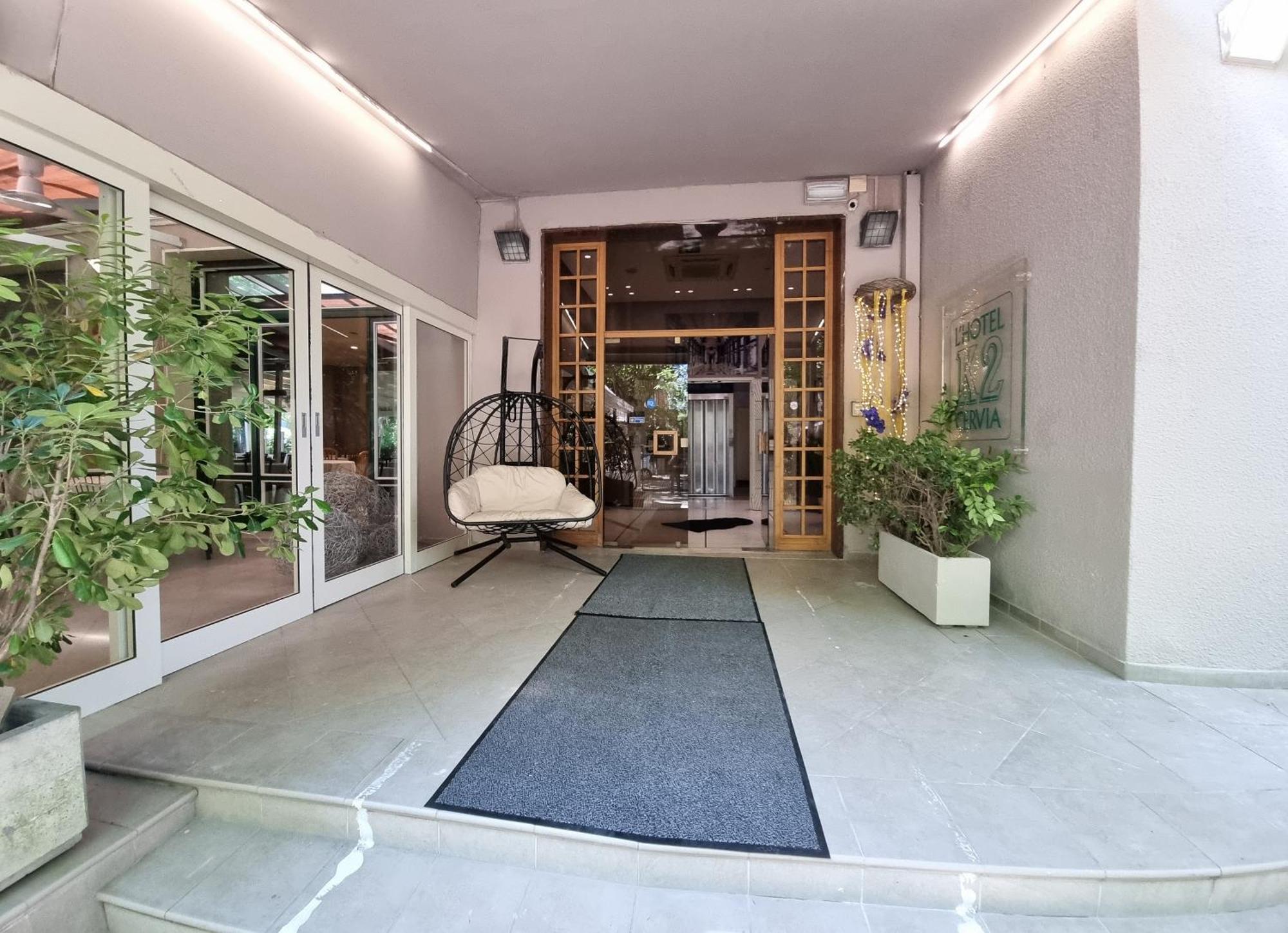 Hotel K2 Cervia 3 Stelle Sup Exterior foto
